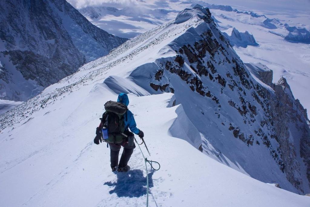 Deep Field ridge walk © Dylan Taylor